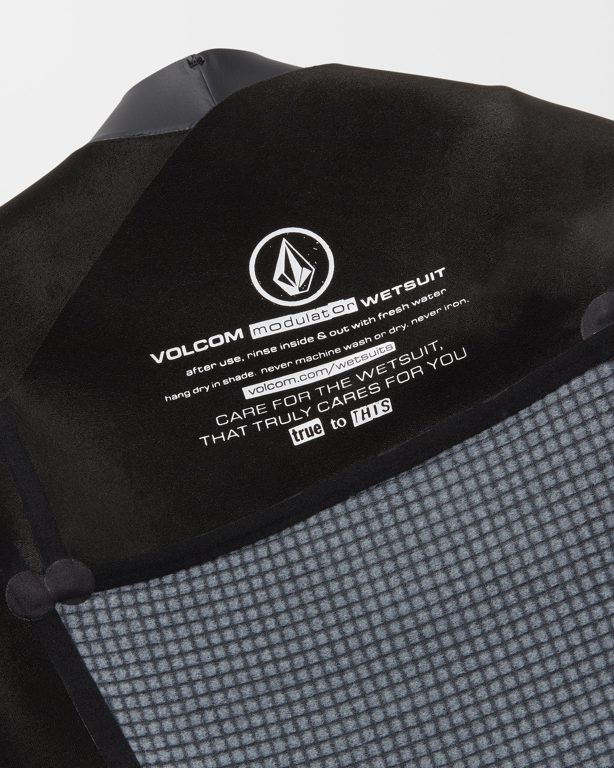 4/3Mm Chest Zip Neoprenanzug - Black - Image 10
