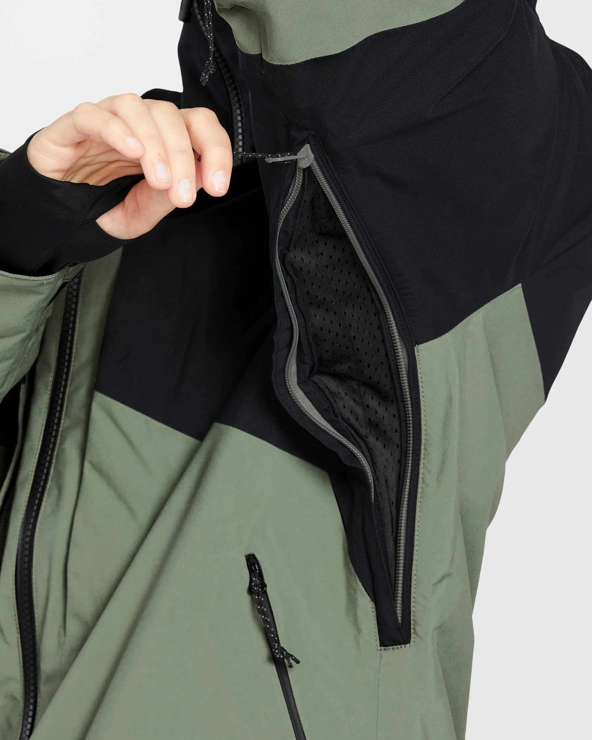 At Stretch Gore-Tex Jacke - Lichen Green - Image 7