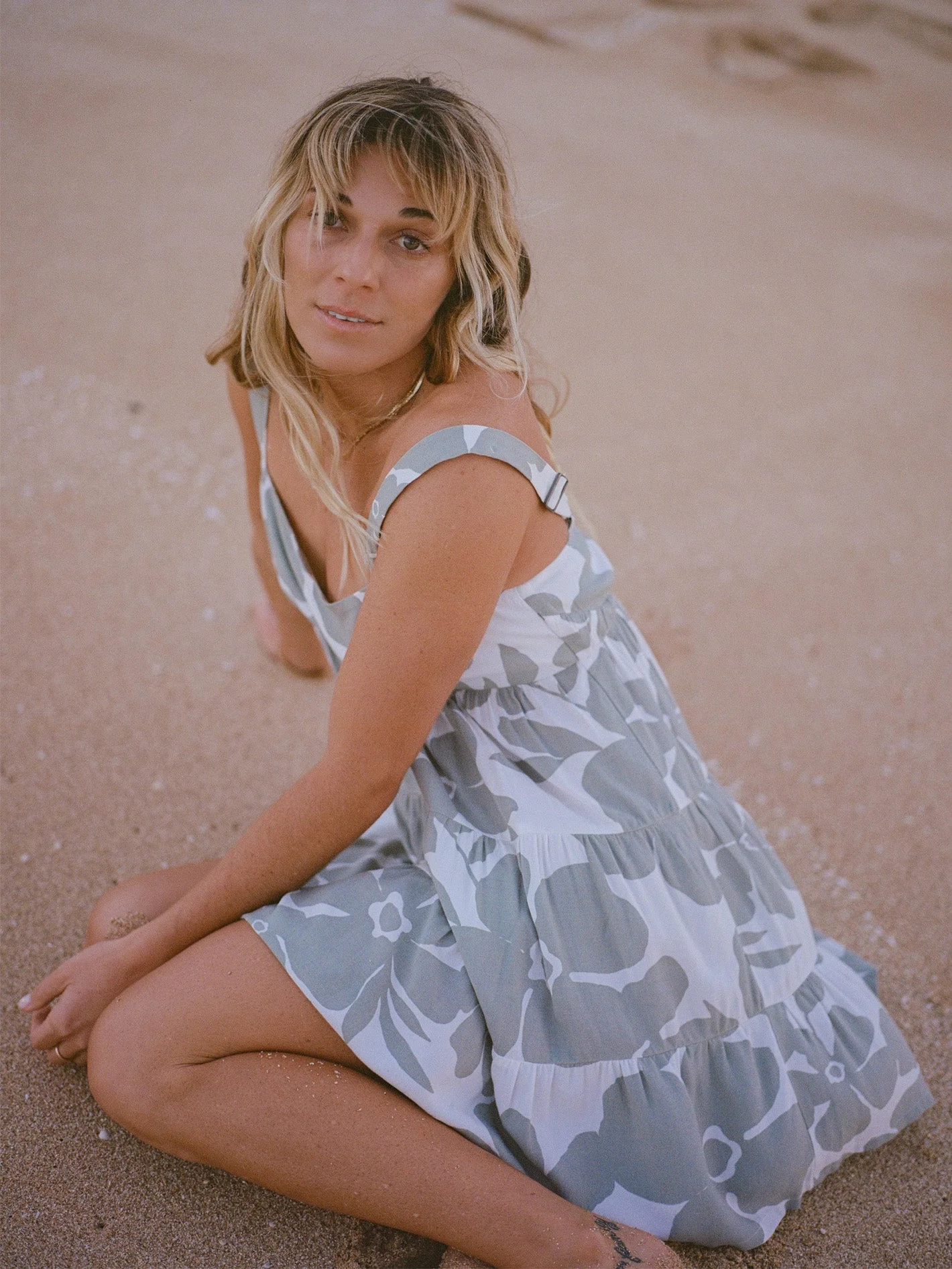 Coco Ho Tiered Kleid - Sea Glass - Image 4