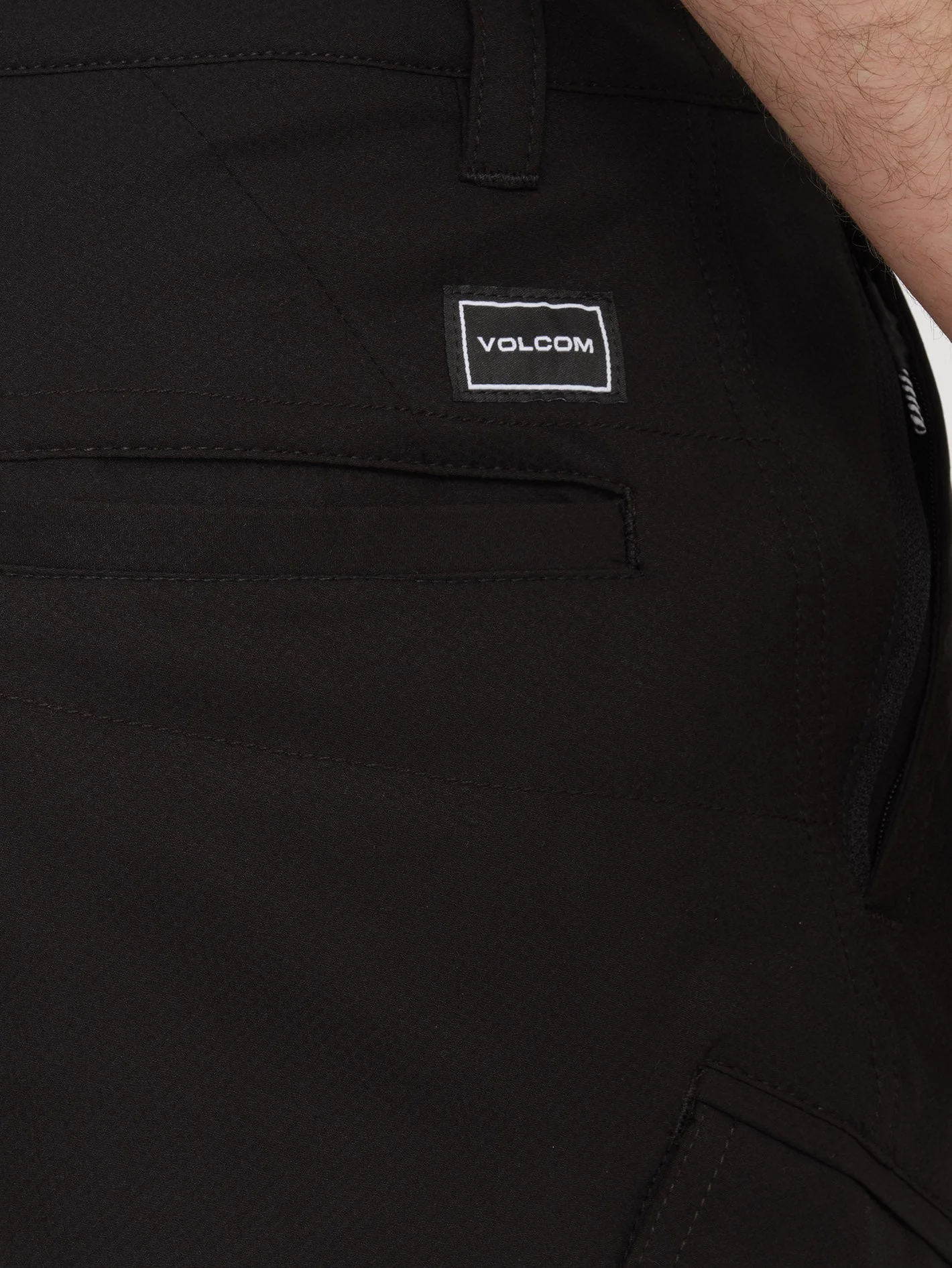 Country Days Hybrid 20" Shorts - BLACK - Image 3