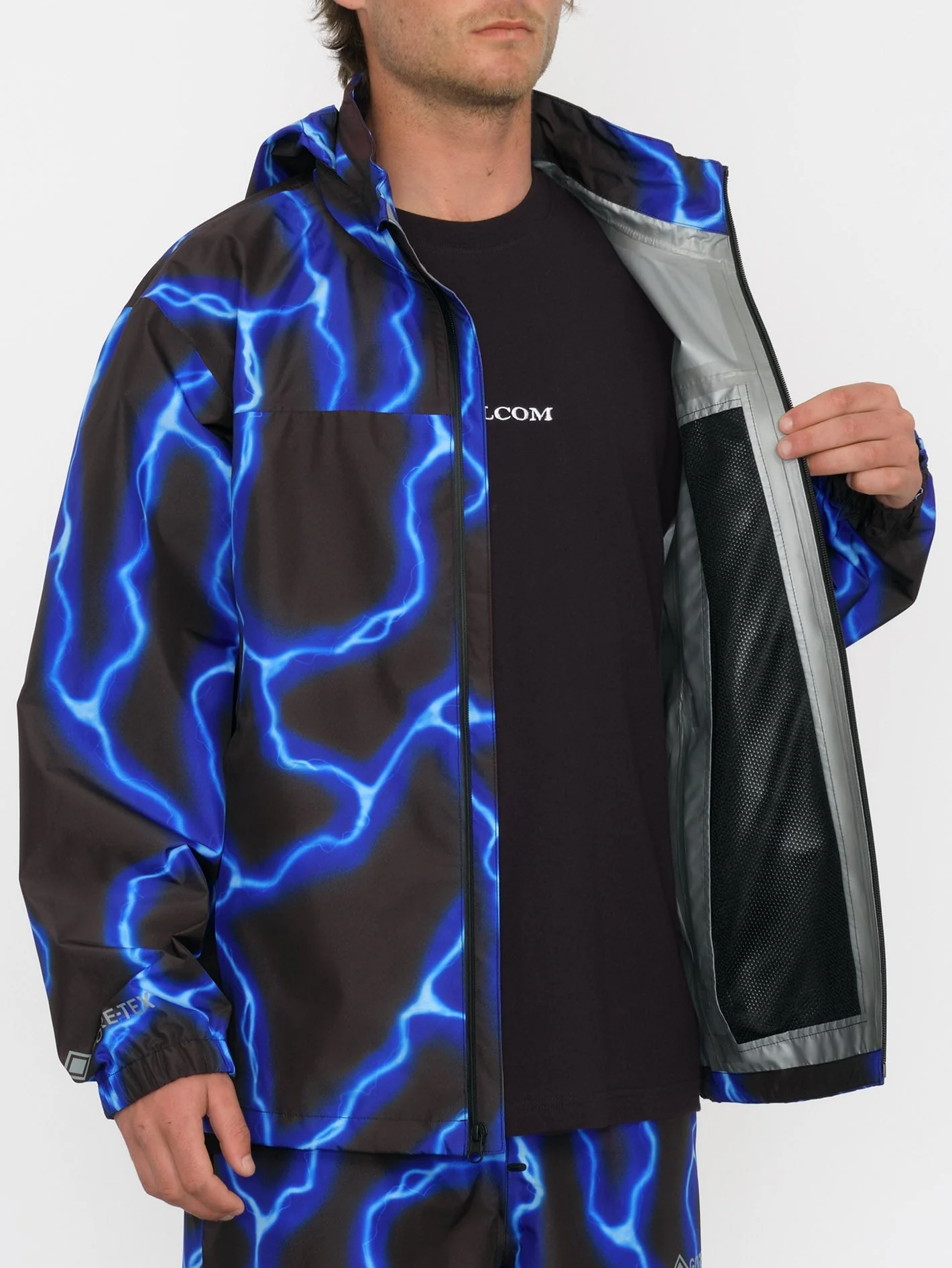 T Spinks Gore-Tex Jacke - BLACK - Image 10