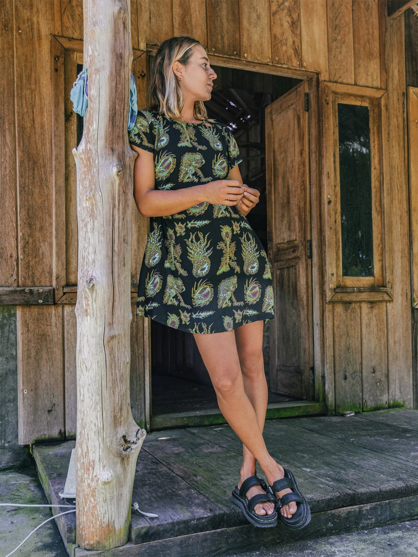 Tetsunori Kleid - BLACK - Image 3