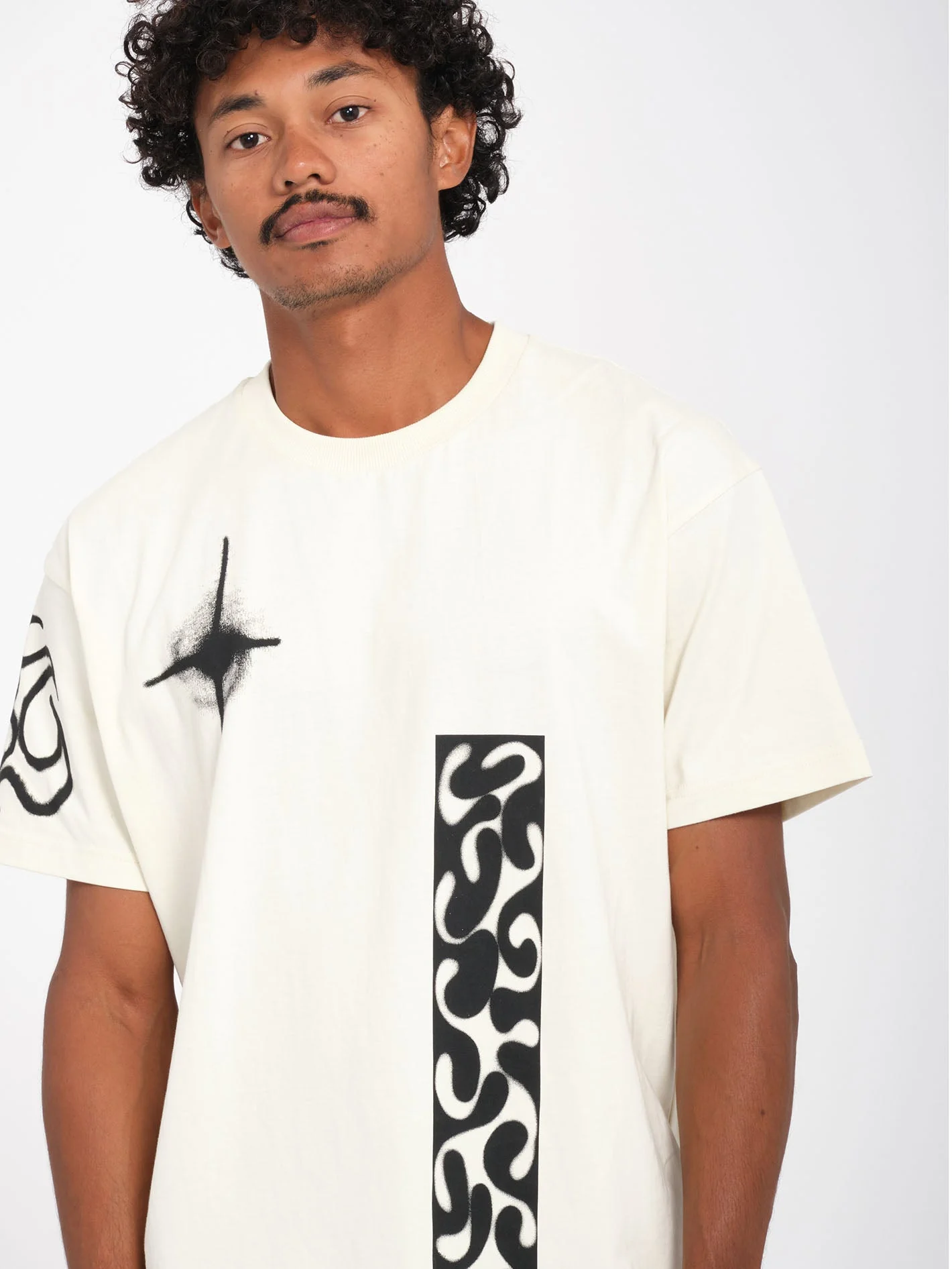 Zephyr 1 T-Shirt - Dirty White - Image 5