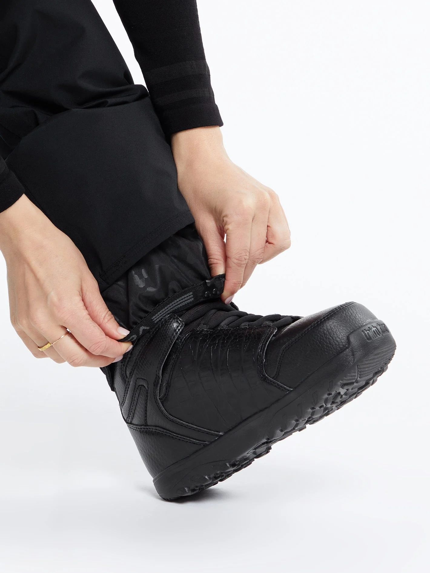 Knox Insulated Gore-Tex Hose - BLACK - Image 6
