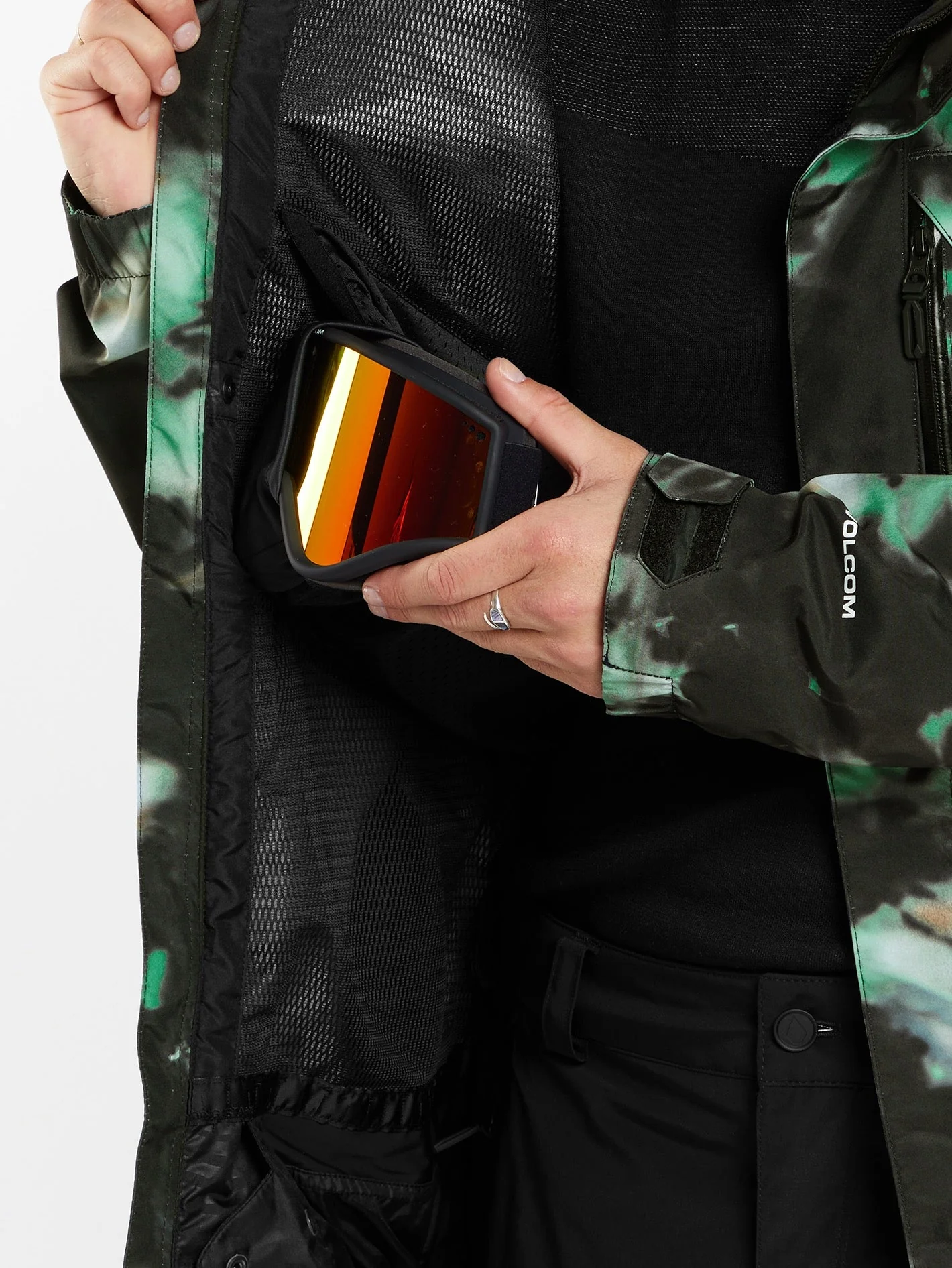 L Gore-Tex Jacke - SPRITZ BLACK - Image 4