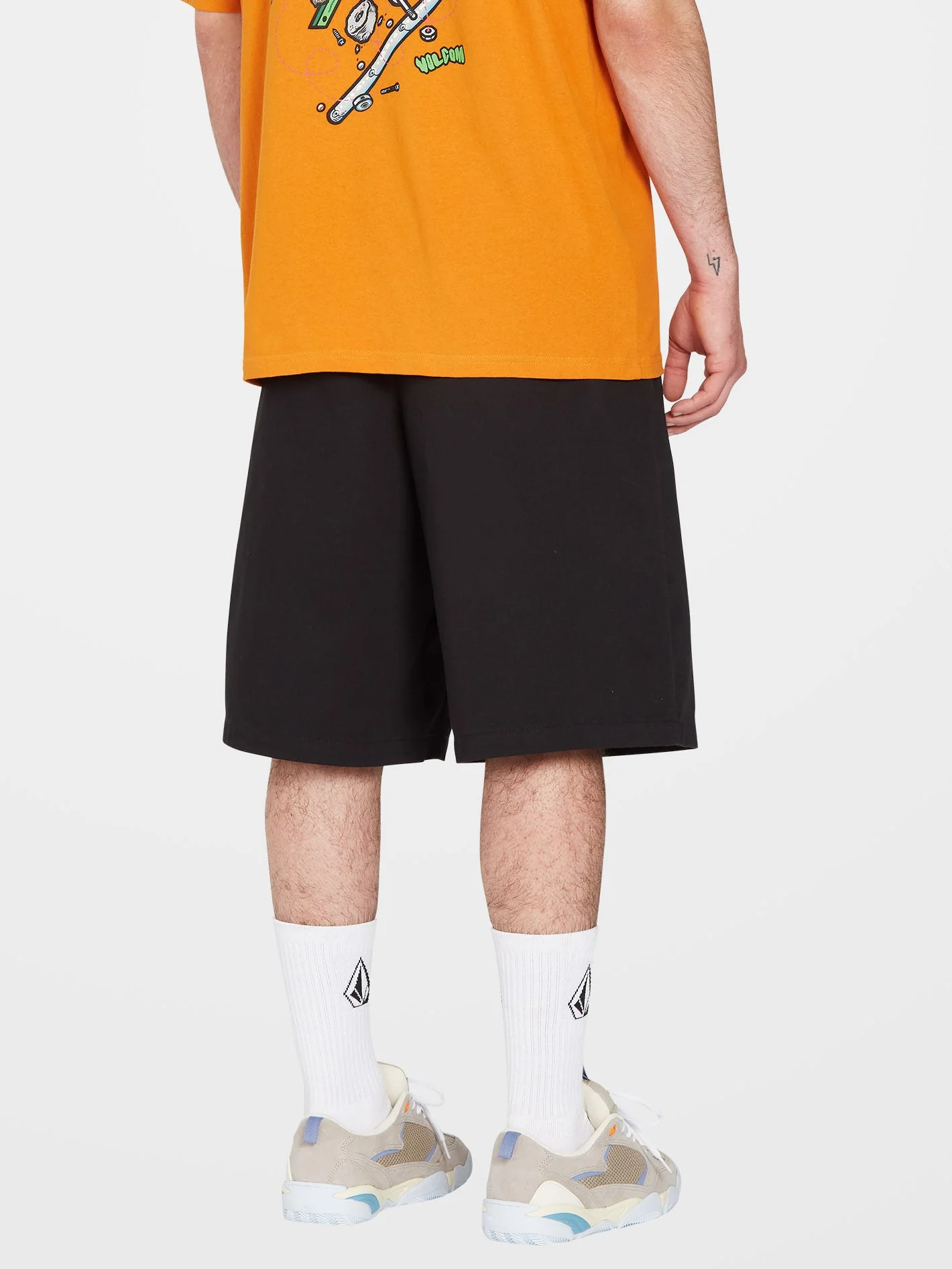 Loose Truck Shorts - BLACK - Image 2