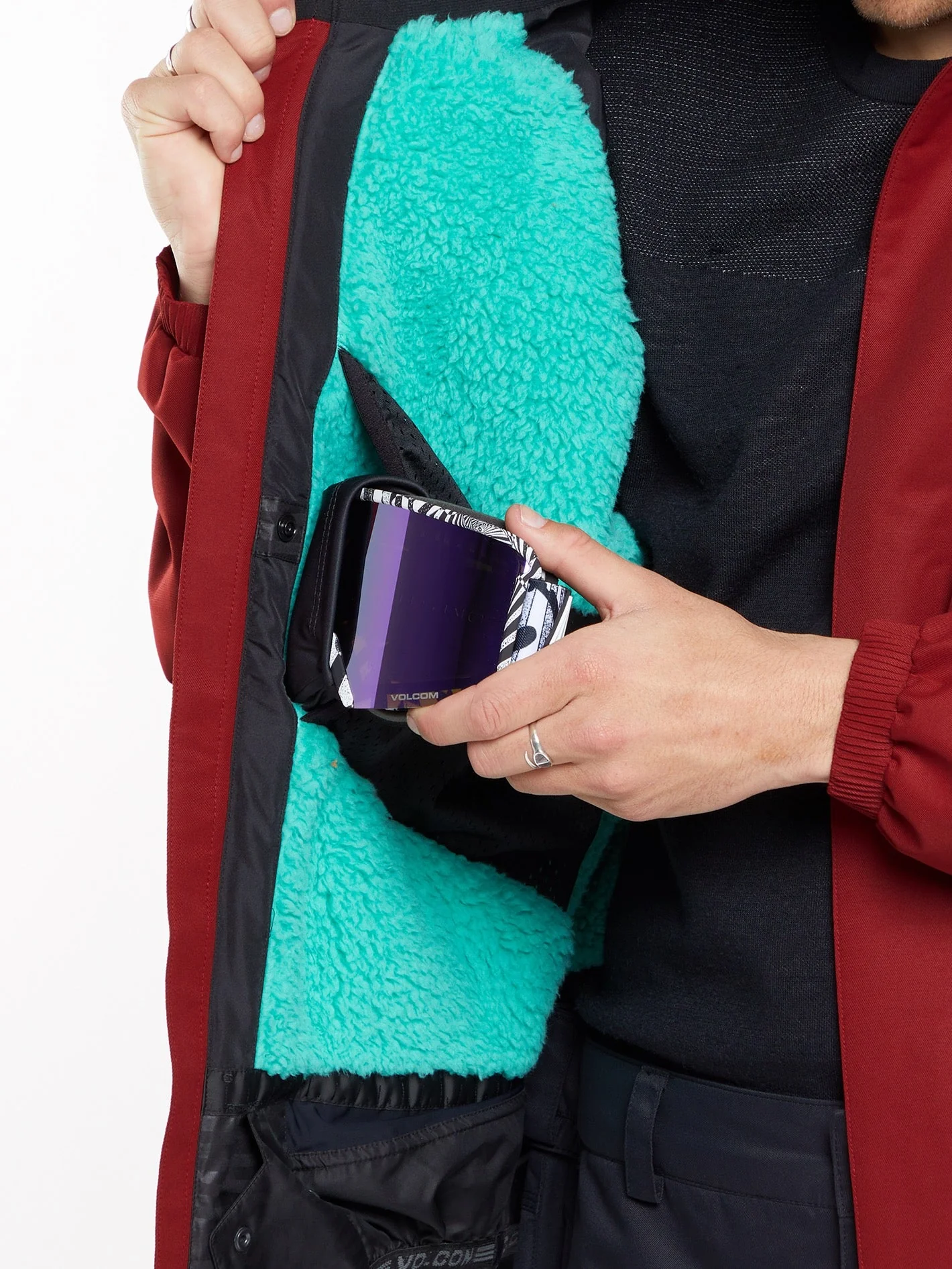 Ravraah Jacke - MAROON - Image 6