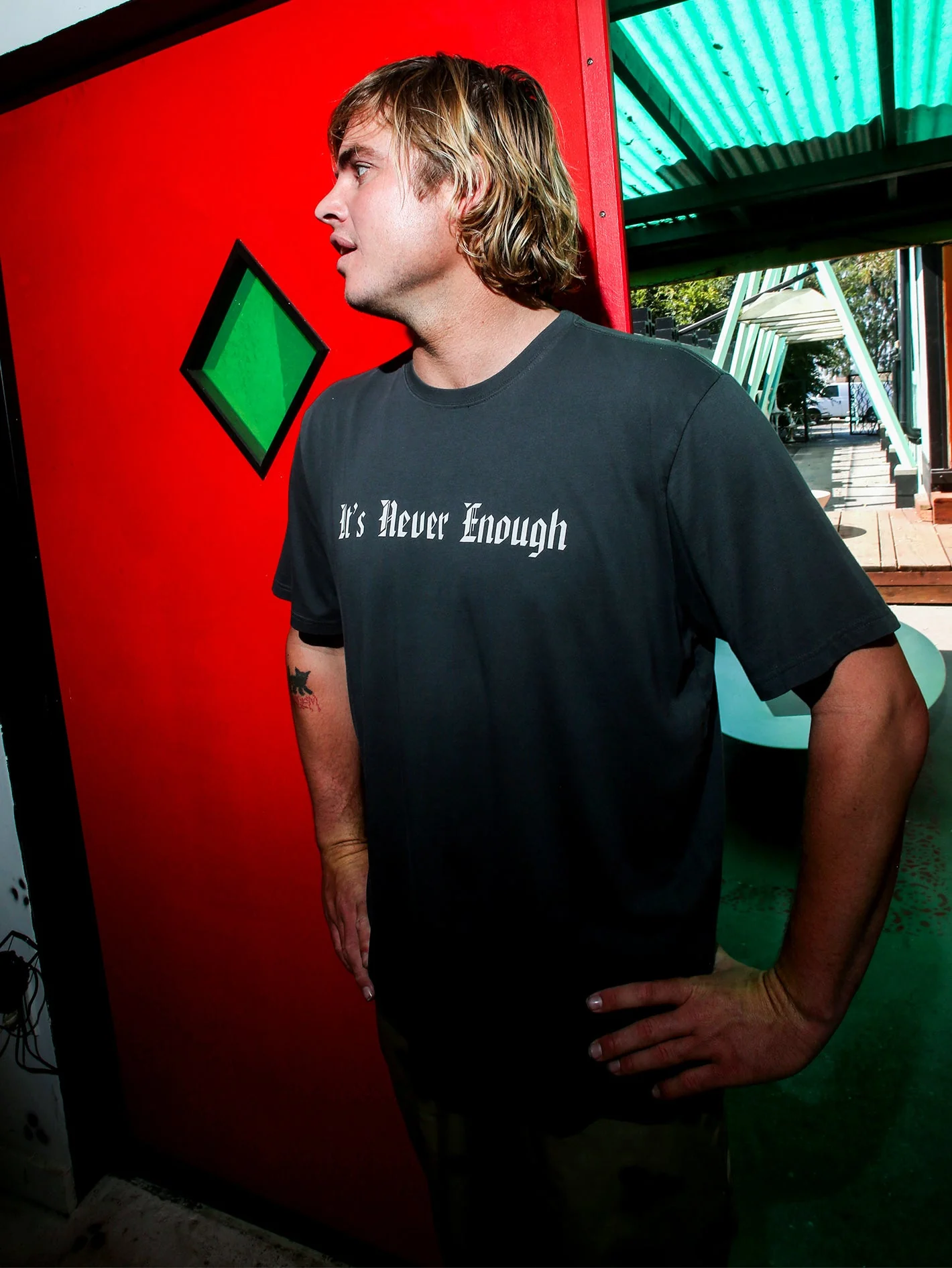 Schroff X Volcom Chainshaw T-Shirt - Stealth - Image 4