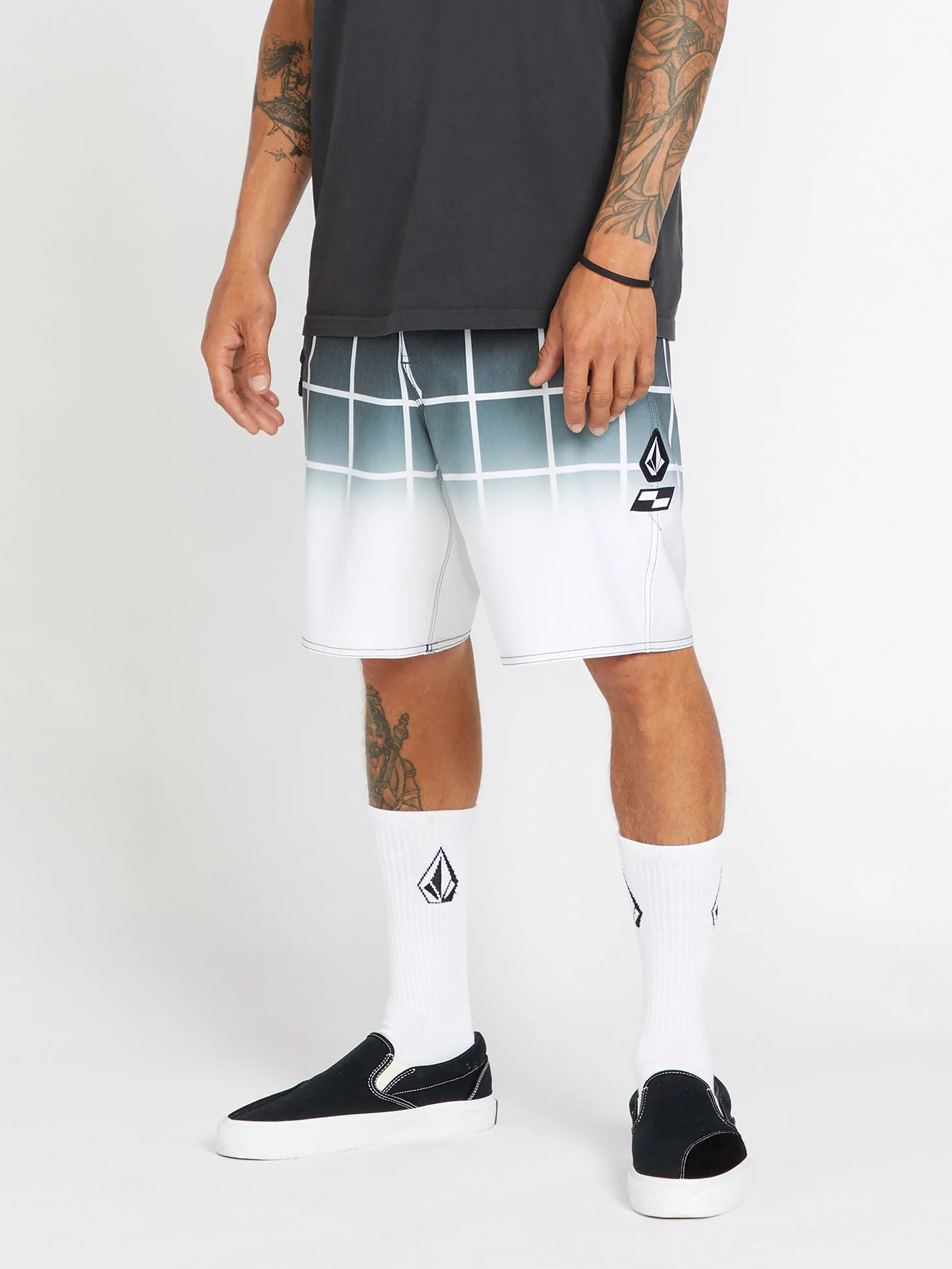 Schroff X Volcom Stoney 19" Boardshort - Black - Image 2