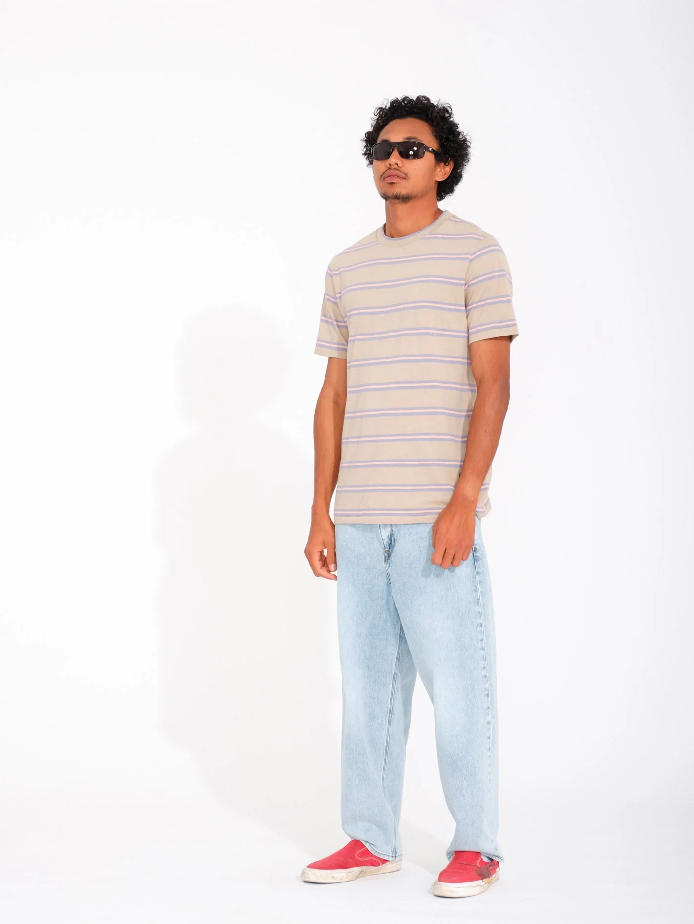 V Ent Hockey Dad Jeans - HEAVY WORN FADED - Image 4
